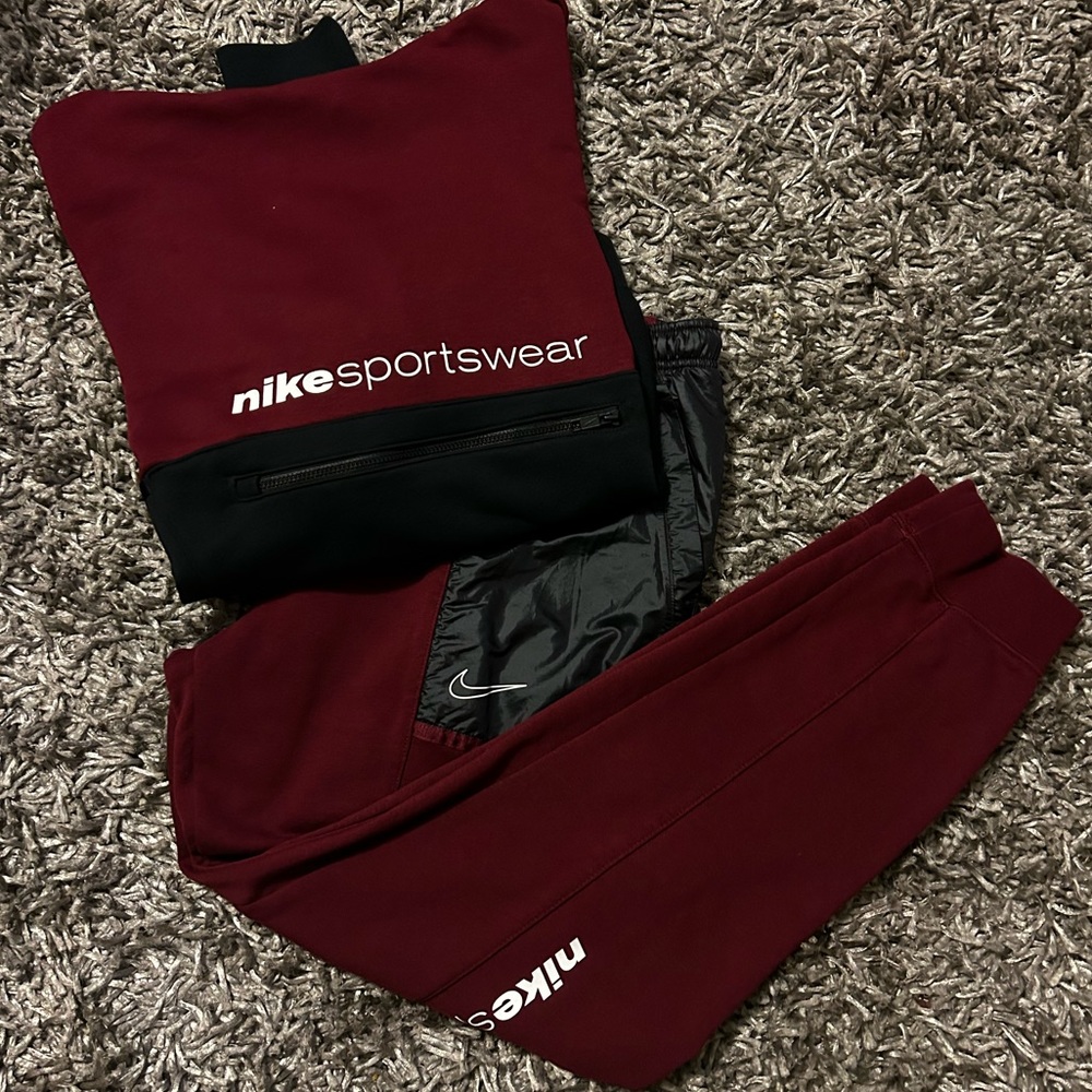 Nike Sportswear Sweatsuit